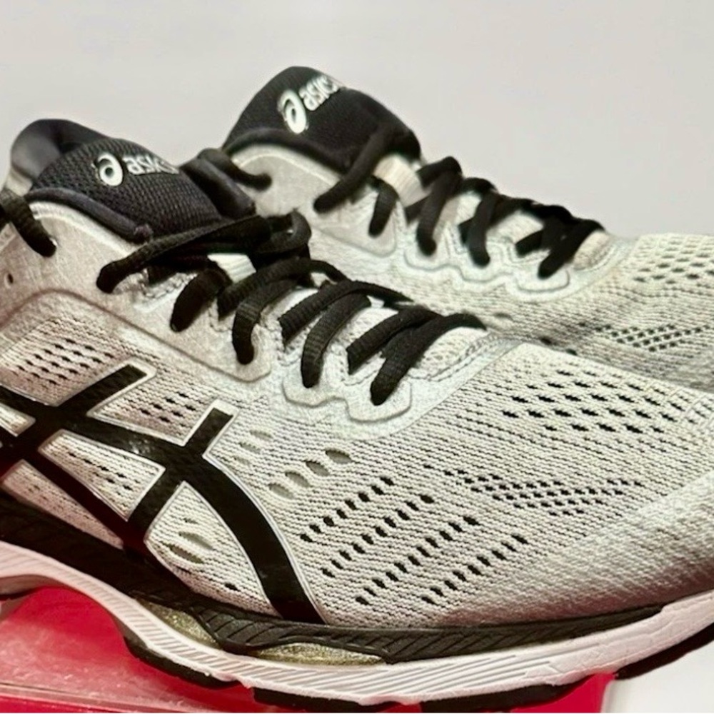 ASICS Men’s Size 10.5 Dynamic Duomax T749N Running Shoes Silver & Black GREAT - Picture 5 of 16